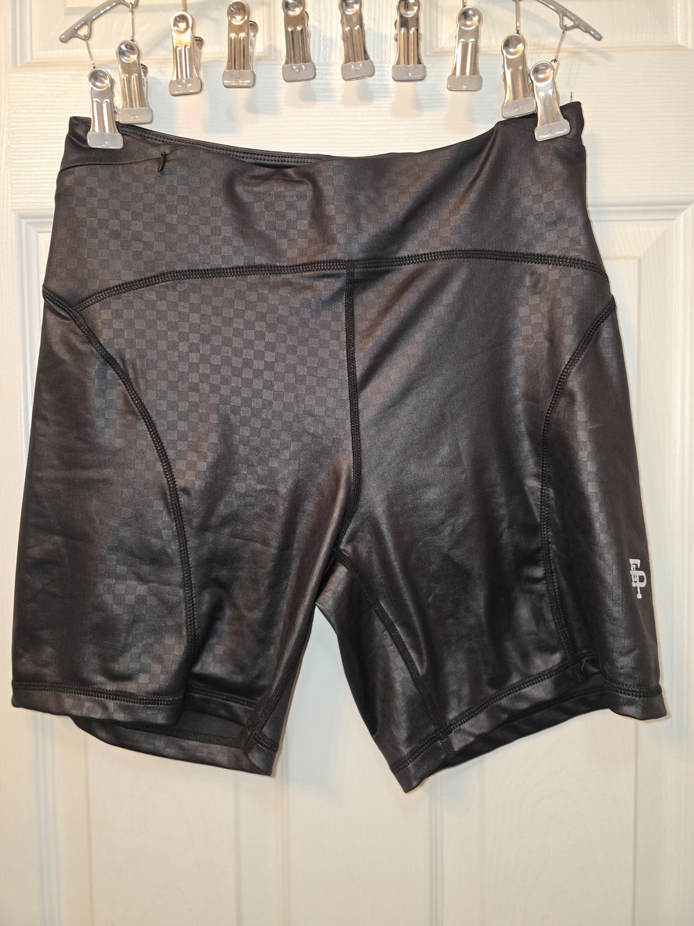 Flex It Pink Checkered Black Bike Shorts With Pocket Medium